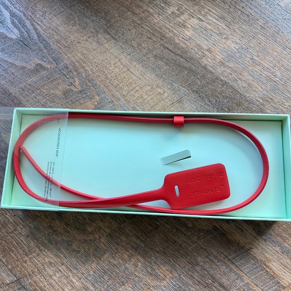 New Off White Red Leather Zip Tie Belt